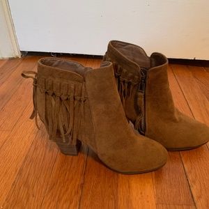 Dark Camel Tassel Ankle Boots